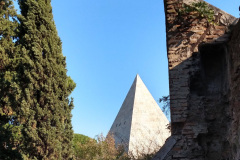 Cimitero Acattolico